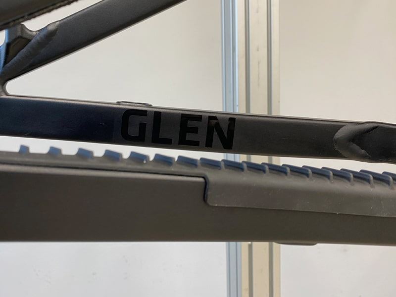 GLEN (V02) 195 black - B Frame